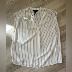 NWT BANANA republic Blouse
